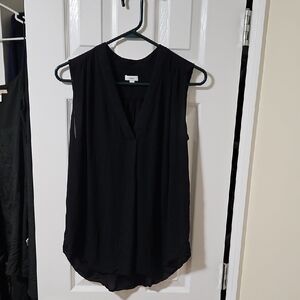 100% Silk Vince Black Sheer Sleeveless V-Neck Blouse